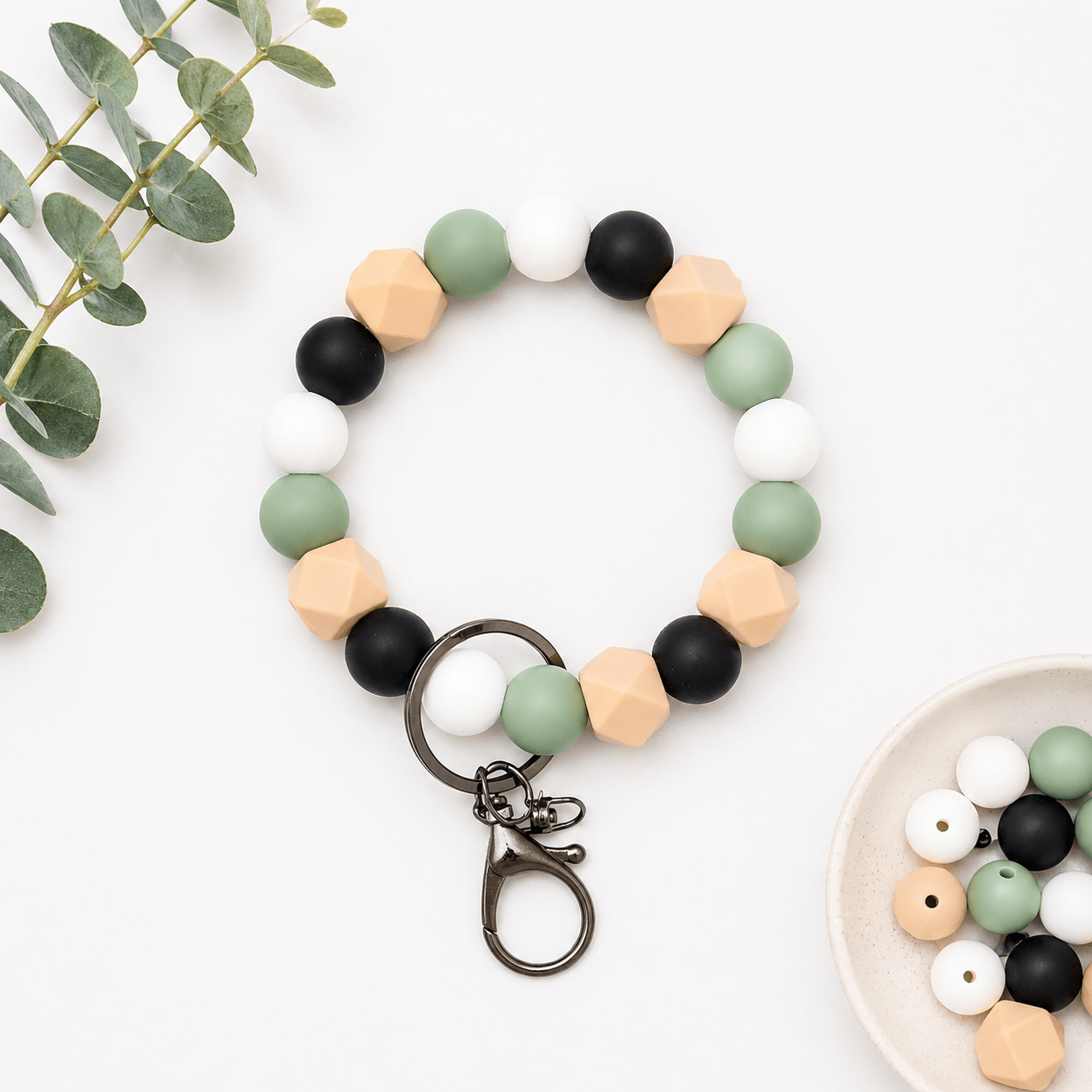 Green, Black & Tan Hex - Kaits Kreations